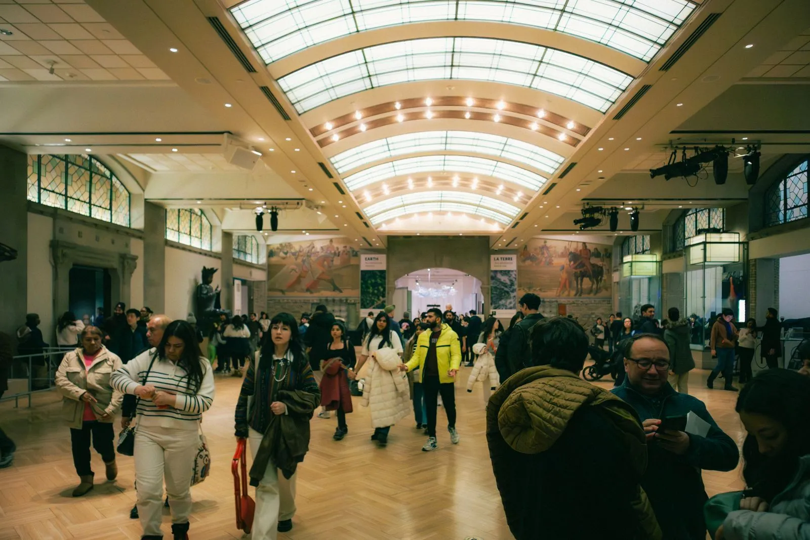 What to Look for at an Art Gallery